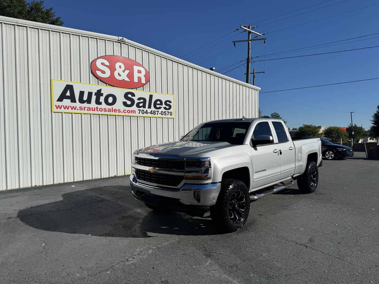 Chevrolet Silverado 1500 4WD Double Cab 143.5" LT w/1LT 2017