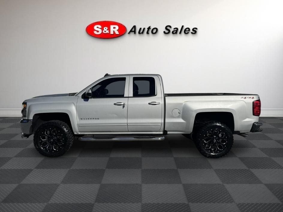 2017 Chevrolet Silverado 1500 4WD Double Cab 143.5" LT w/1LT