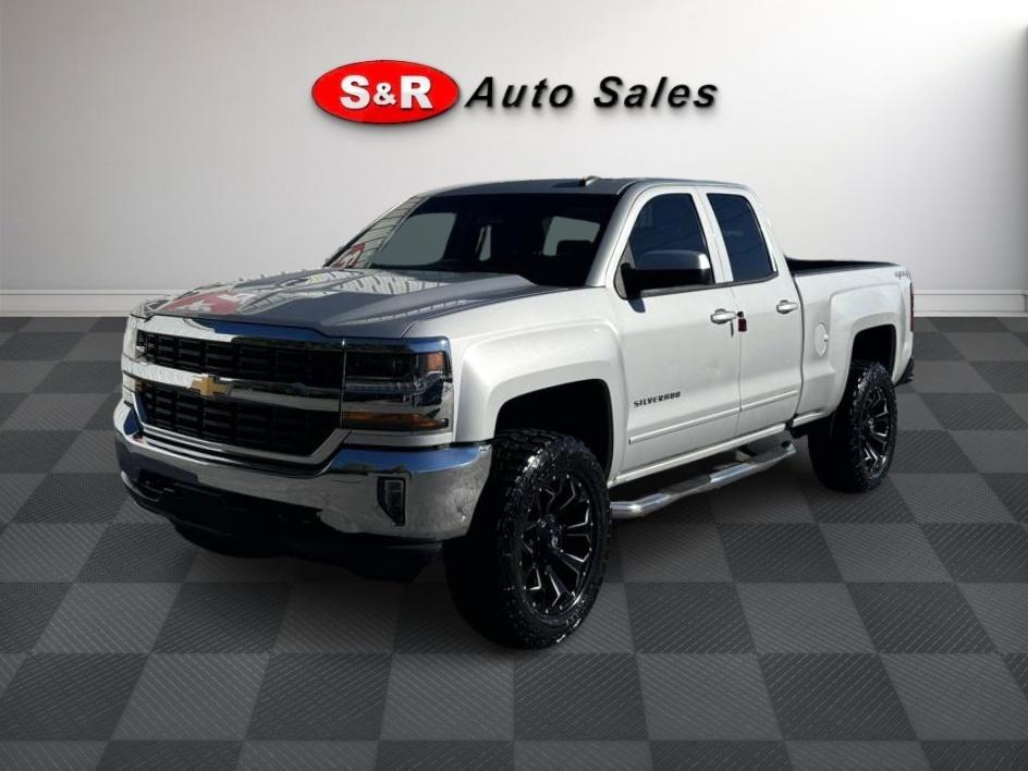 Chevrolet Silverado 1500 4WD Double Cab 143.5" LT w/1LT 2017