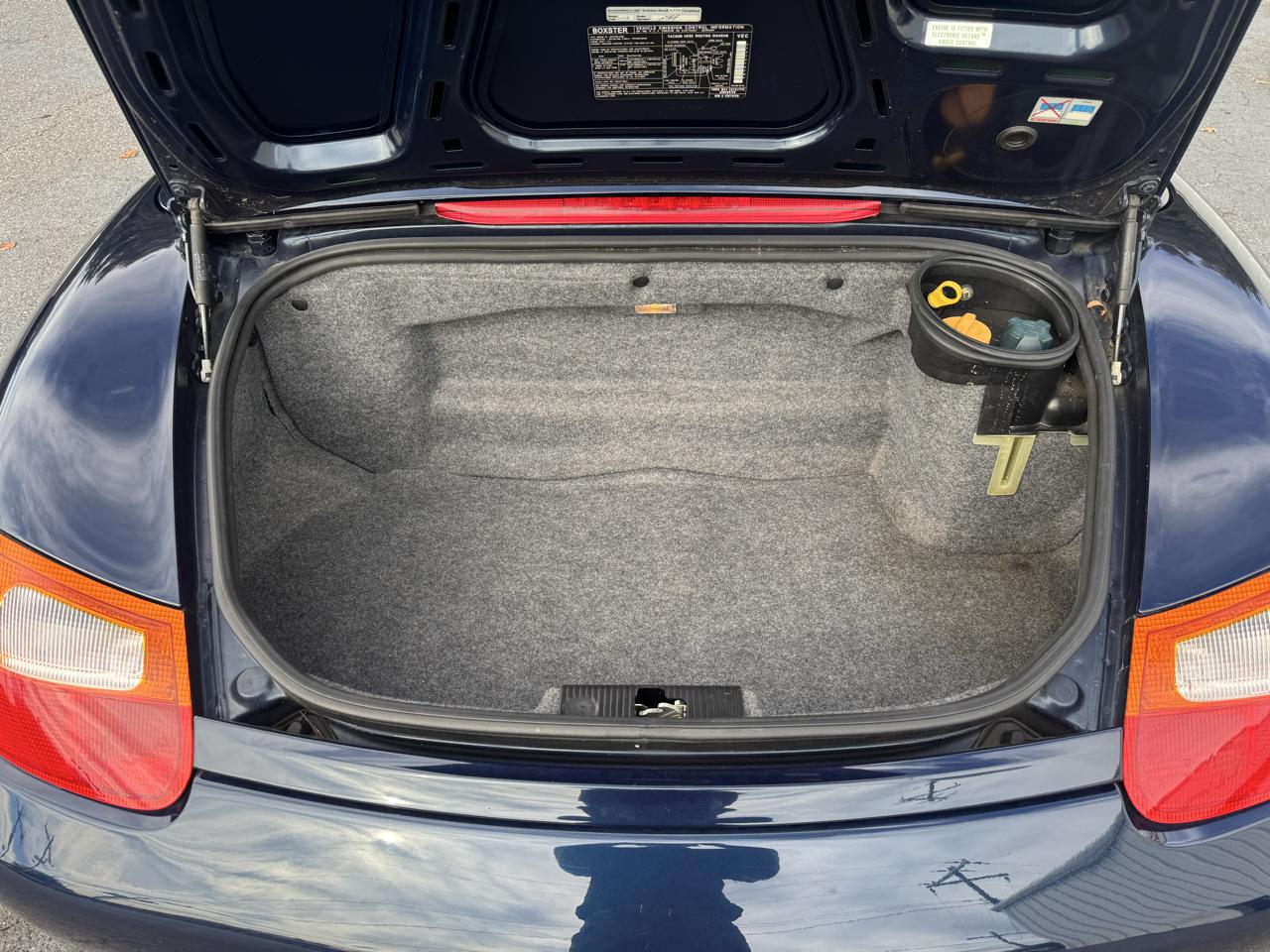Porsche Boxster 2dr Roadster Manual 2000