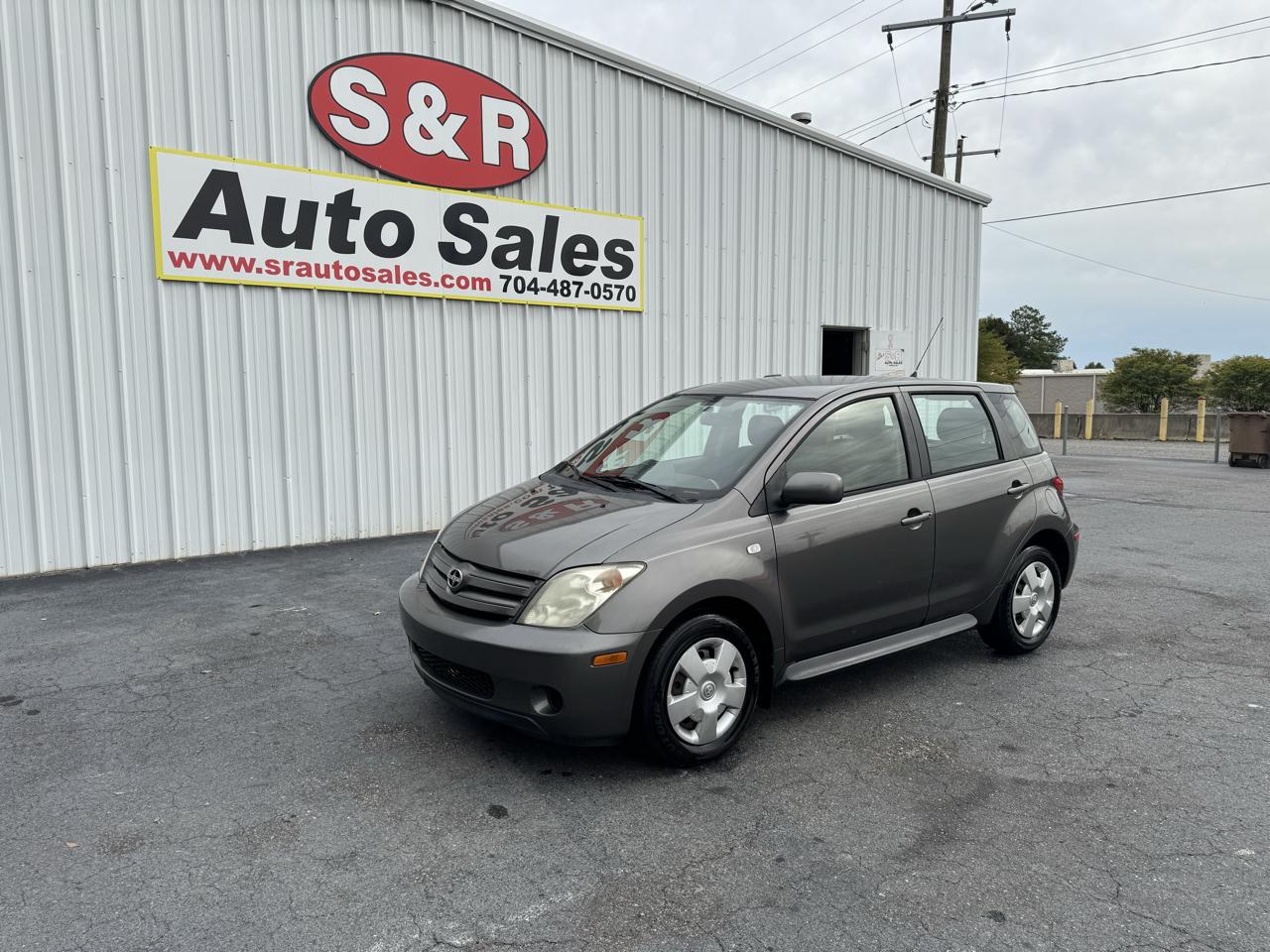 Scion xA 4dr Sdn Manual (Natl) 2005