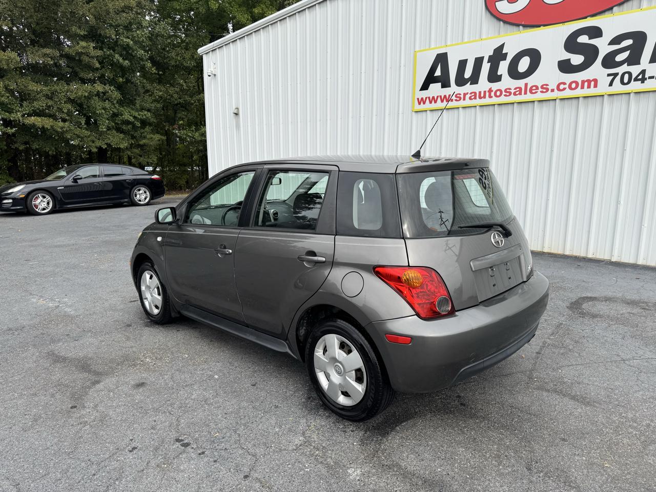 Scion xA 4dr Sdn Manual (Natl) 2005