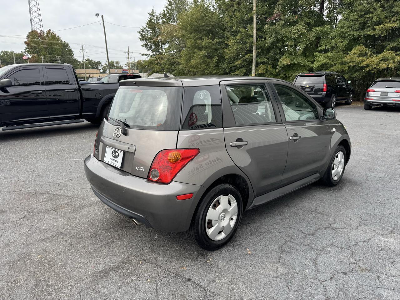 Scion xA 4dr Sdn Manual (Natl) 2005