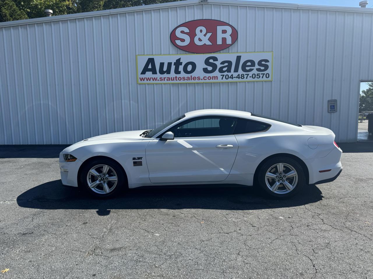 Ford Mustang EcoBoost Fastback 2018