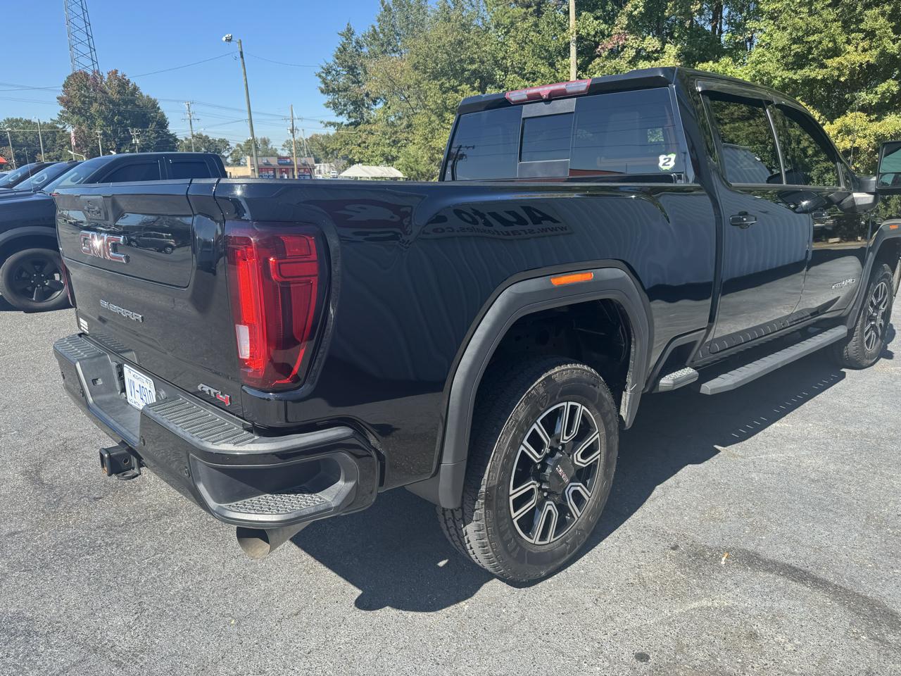 GMC Sierra 2500HD 4WD Crew Cab 159" AT4 2022