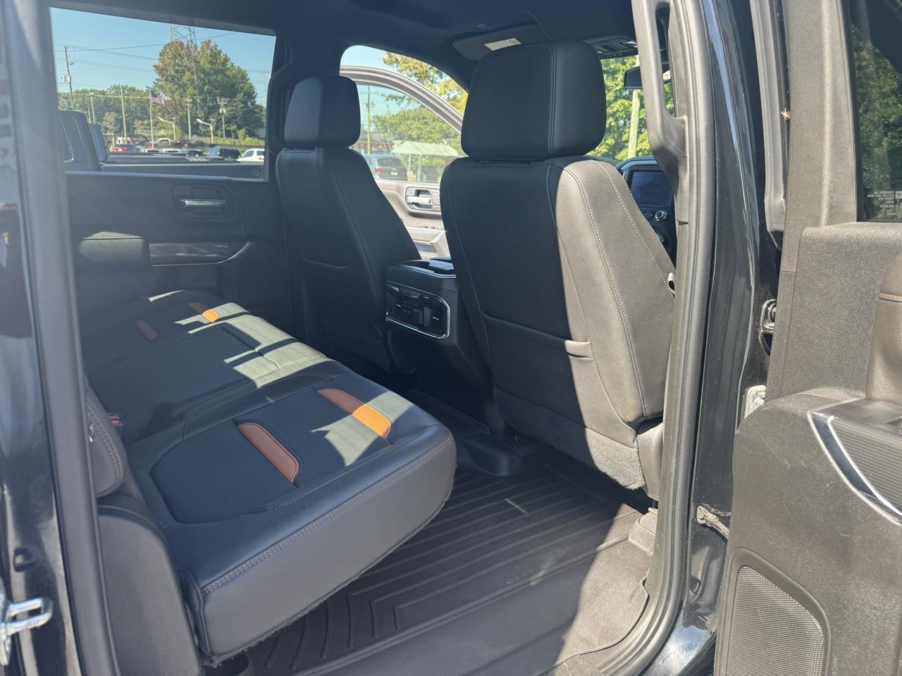 GMC Sierra 2500HD 4WD Crew Cab 159" AT4 2022