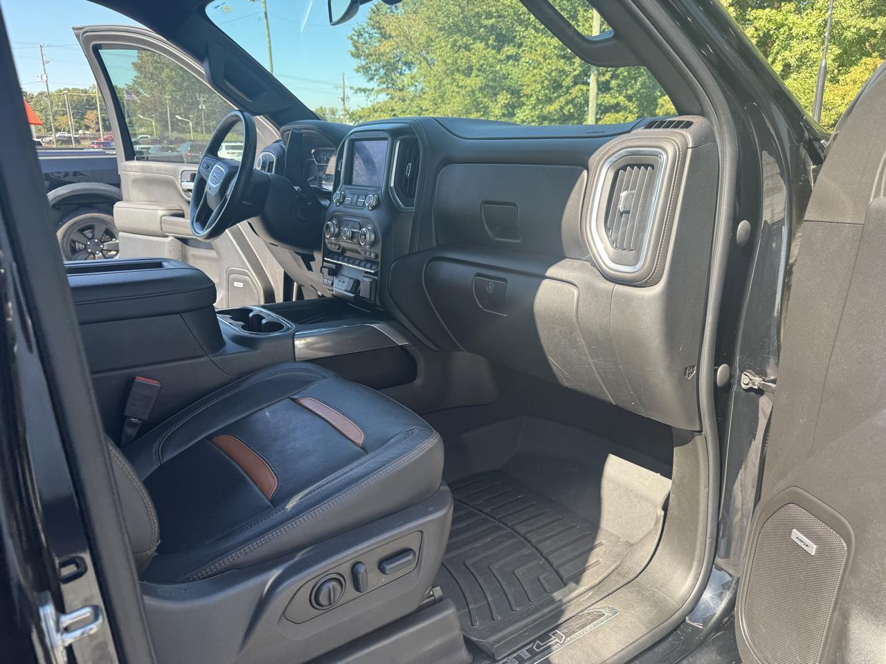 GMC Sierra 2500HD 4WD Crew Cab 159" AT4 2022