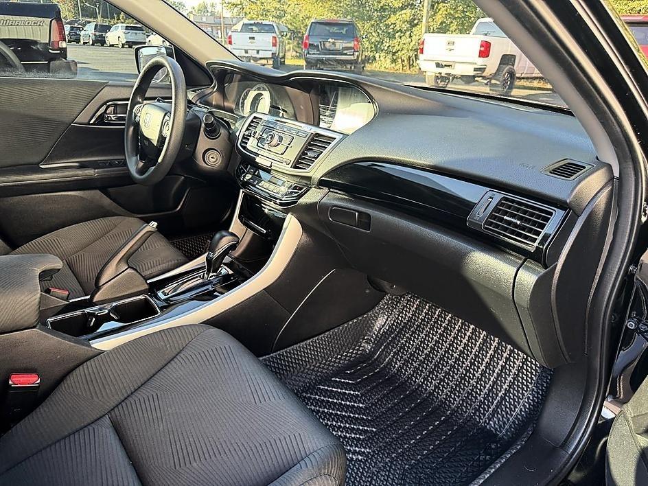 Honda Accord Sedan LX CVT 2017