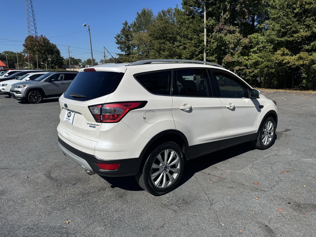 Ford Escape Titanium 4WD 2017