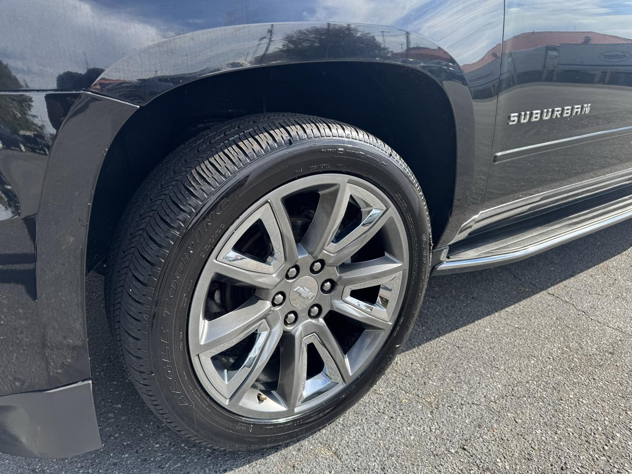 Chevrolet Suburban 4WD 4dr 1500 Premier 2018