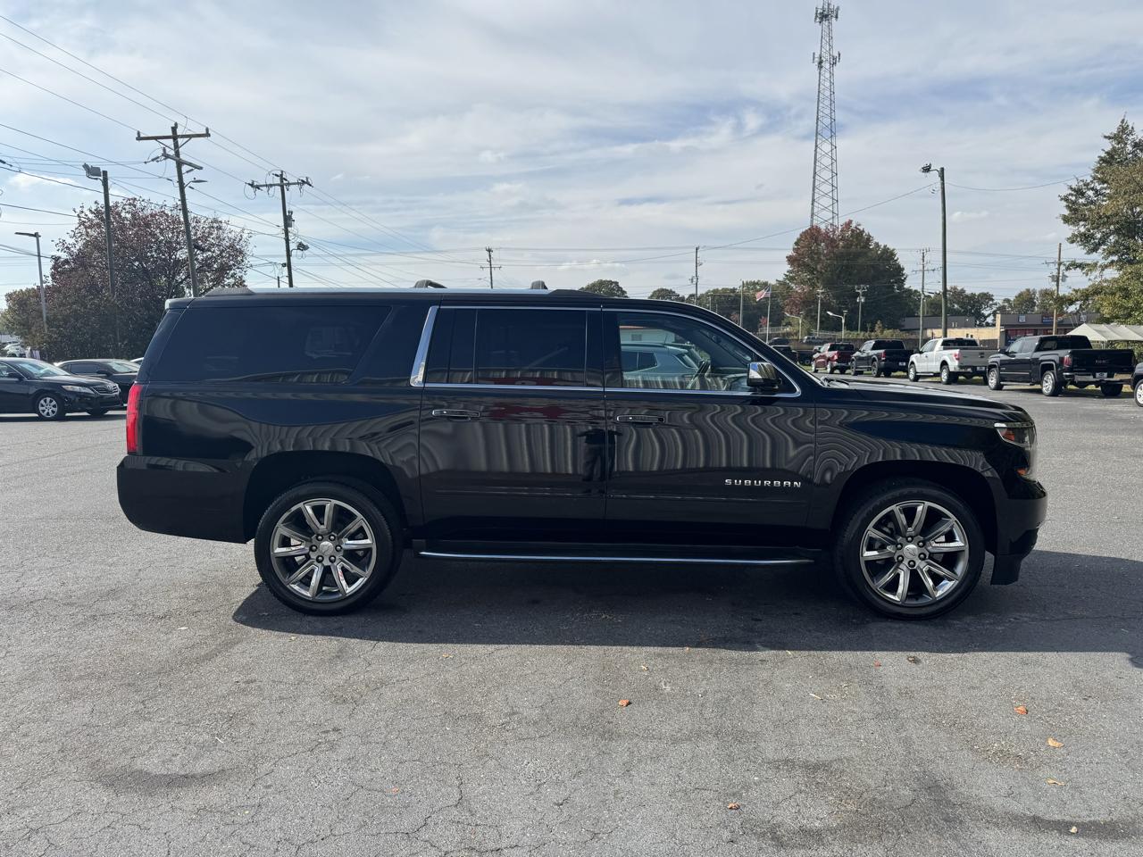 Chevrolet Suburban 4WD 4dr 1500 Premier 2018