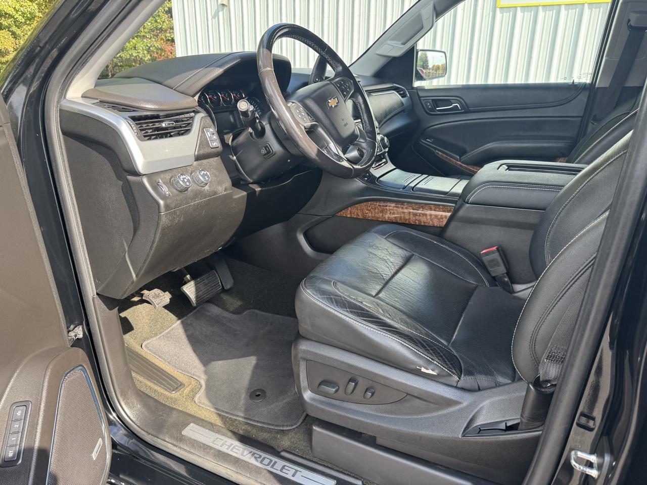 Chevrolet Suburban 4WD 4dr 1500 Premier 2018