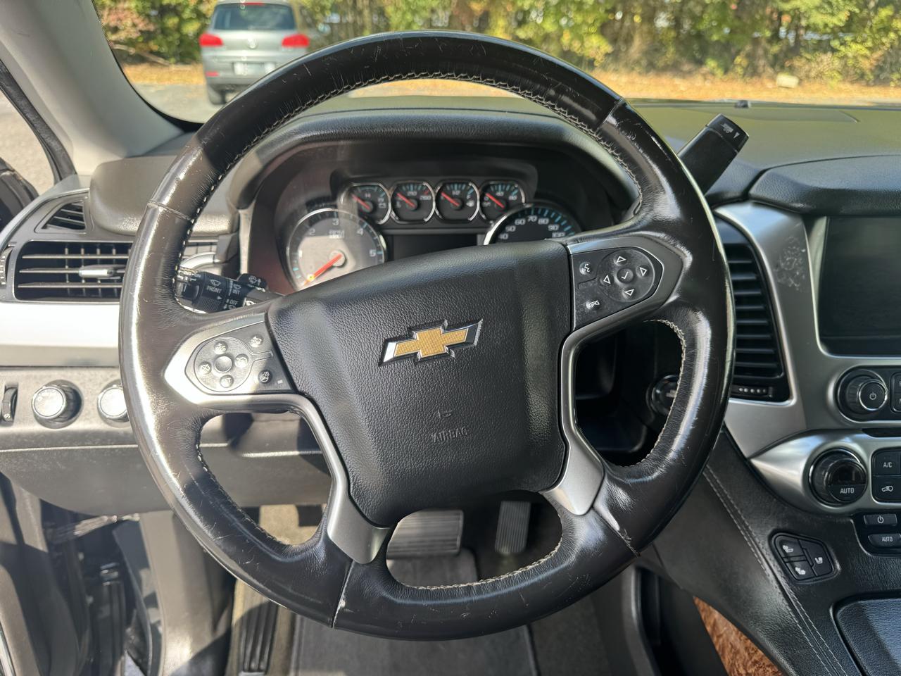 Chevrolet Suburban 4WD 4dr 1500 Premier 2018
