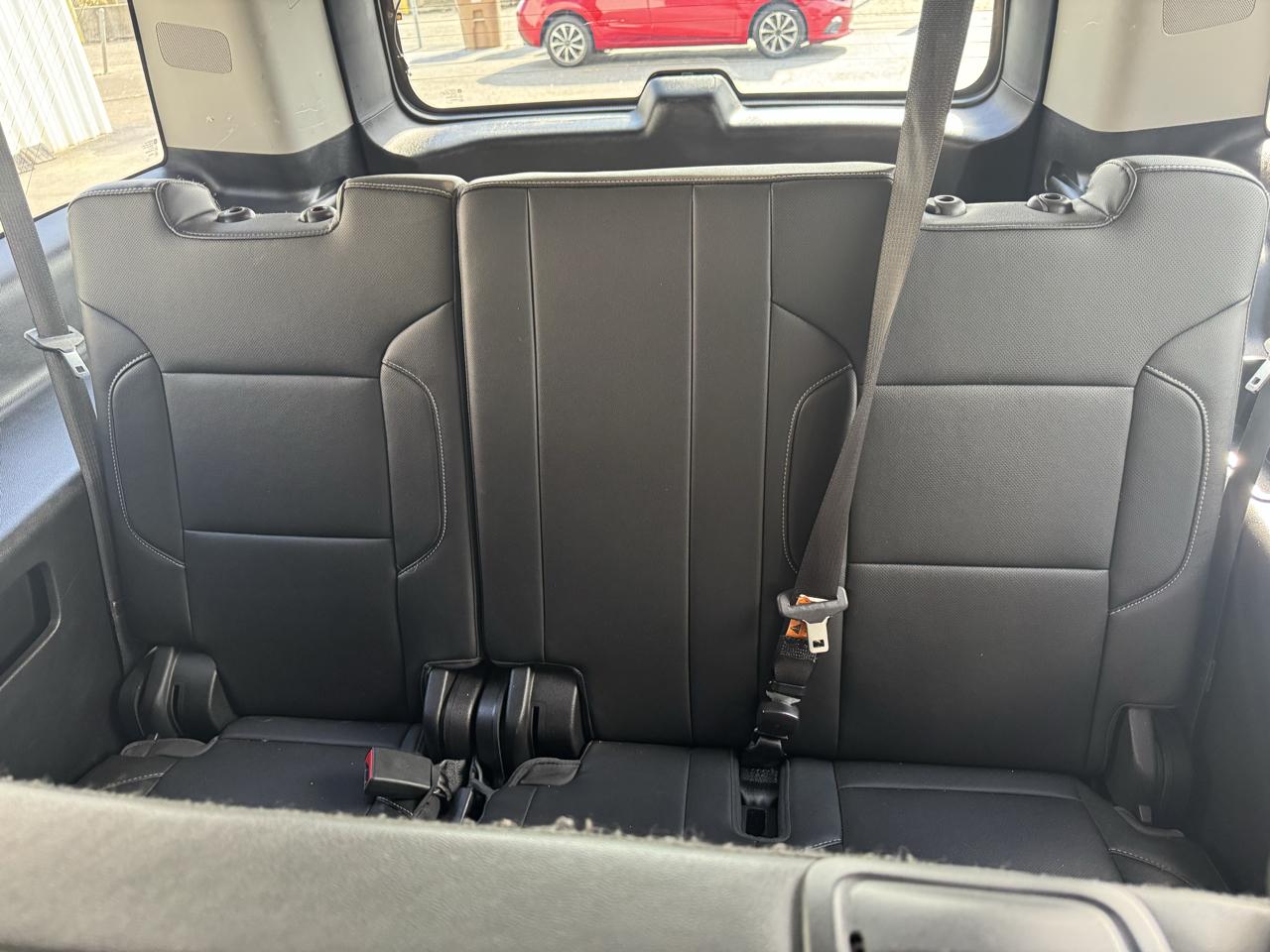 Chevrolet Suburban 4WD 4dr 1500 Premier 2018