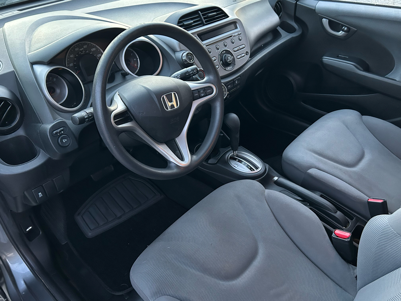 Honda Fit Base 2012