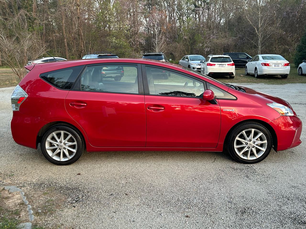 Toyota Prius V Five 2012