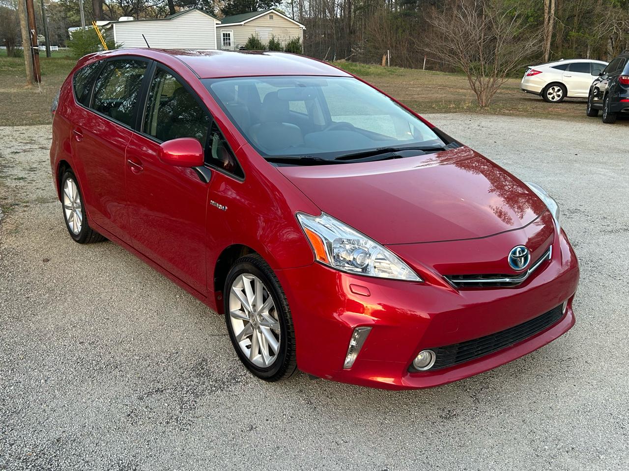 Toyota Prius V Five 2012