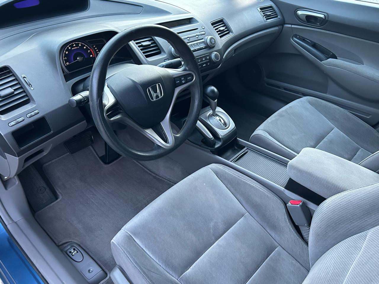 Honda Civic LX 2010