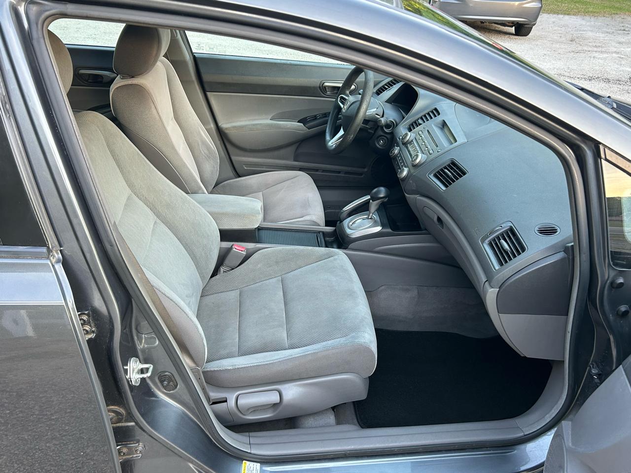 Honda Civic LX 2010