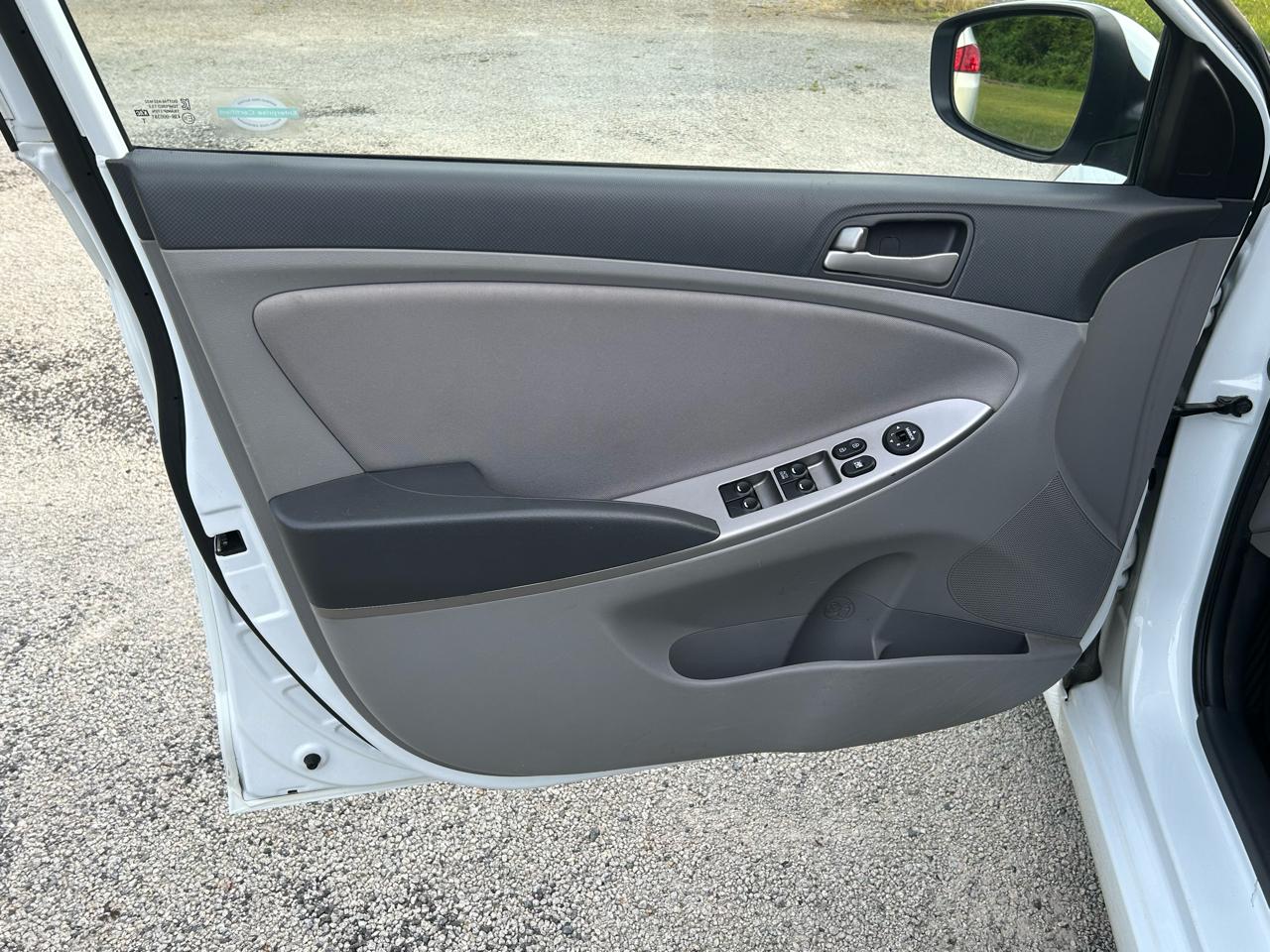 Hyundai Accent SE 2016