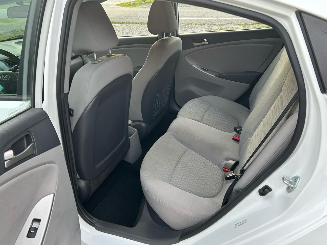 Hyundai Accent SE 2016