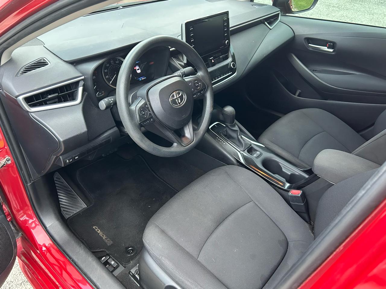 Toyota Corolla LE 2021