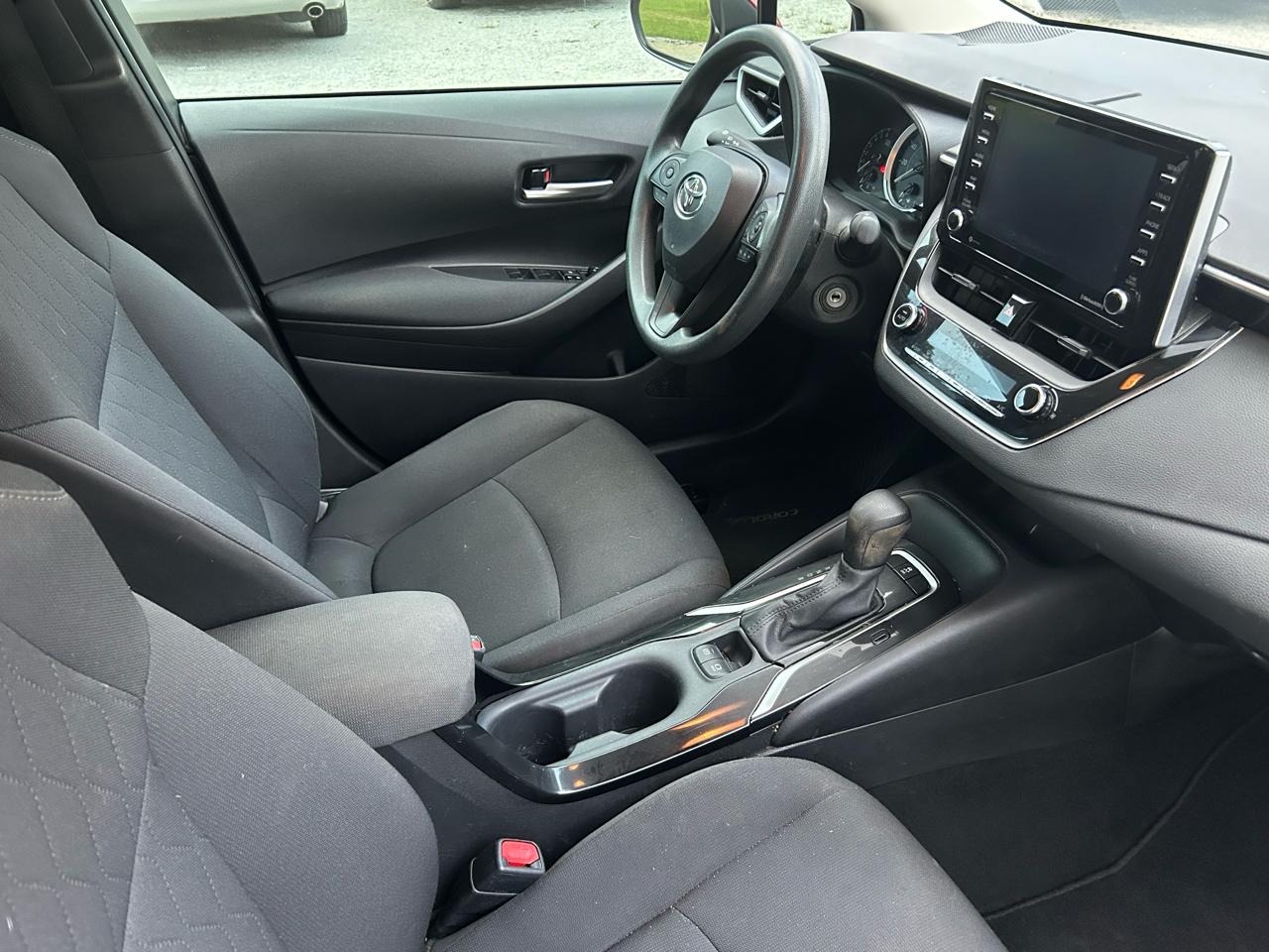 Toyota Corolla LE 2021