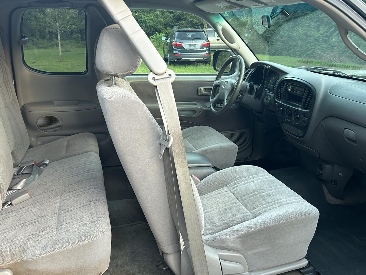 Toyota Tundra SR5 Access Cab 2WD 2002