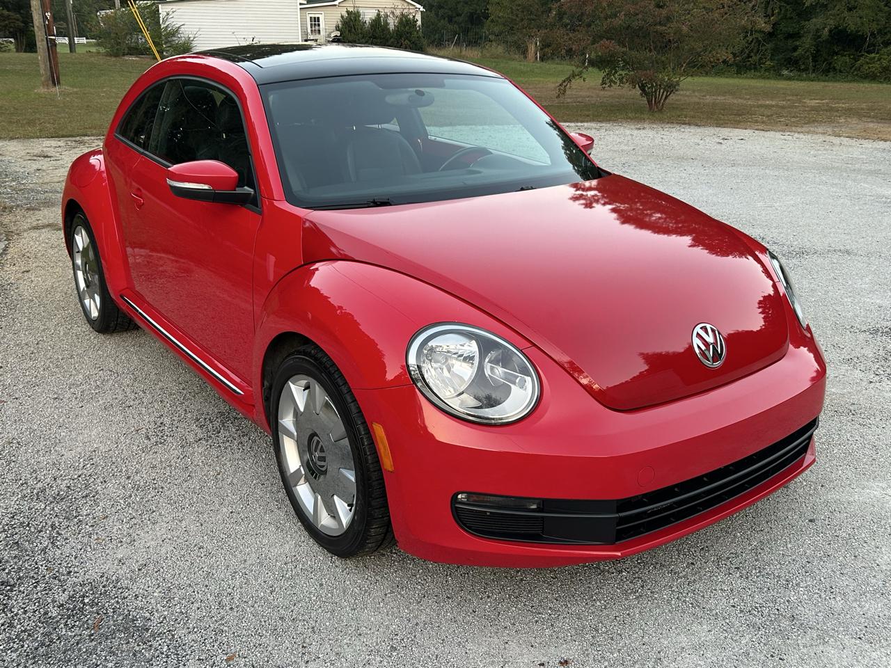 Volkswagen Beetle  2013