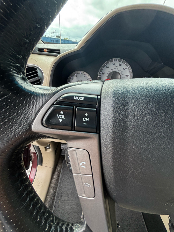 2012 Honda Pilot EX-L photo 12