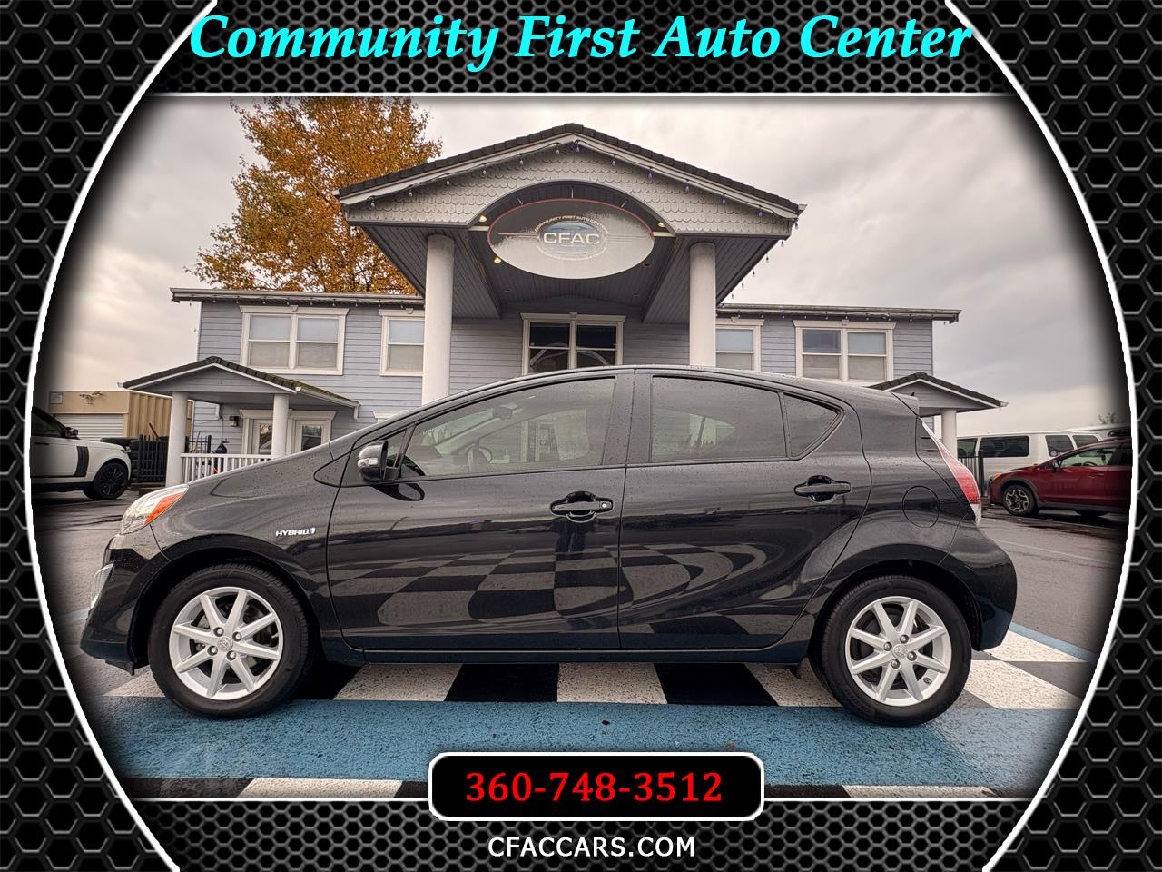 2016 Toyota Prius c Three