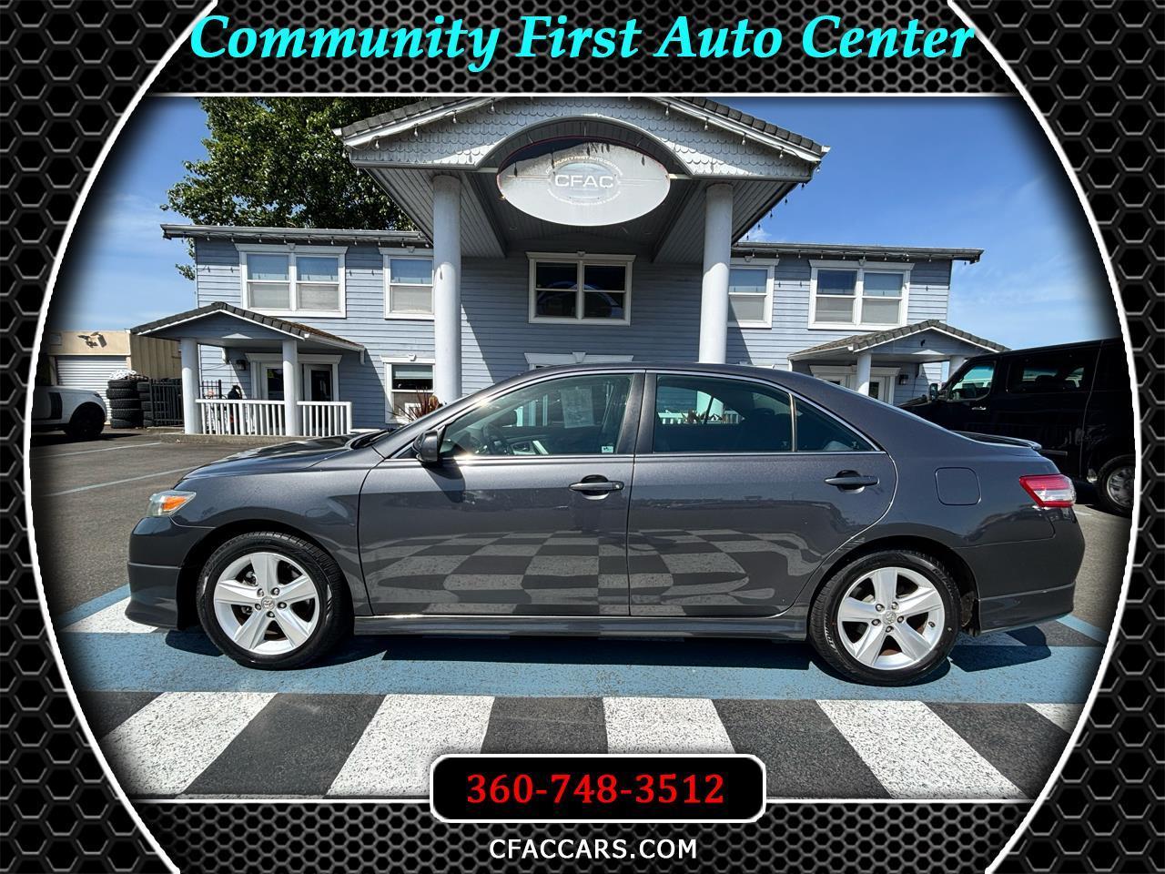 2011 Toyota Camry SE 6-Spd AT