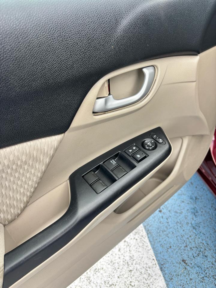 Honda Civic photo 10