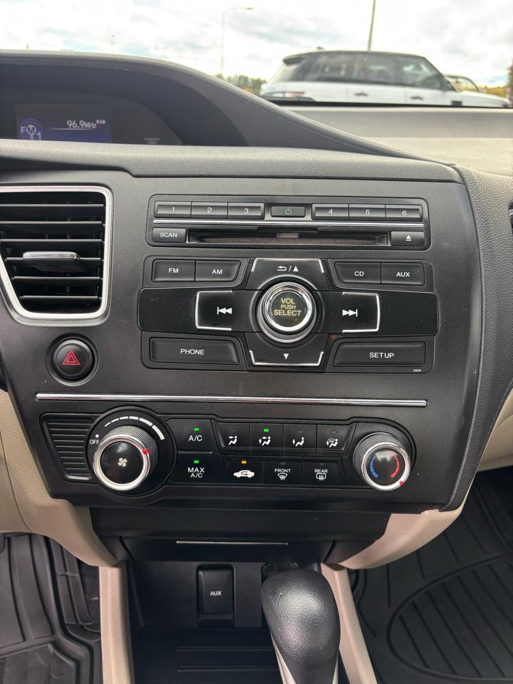 Honda Civic photo 18