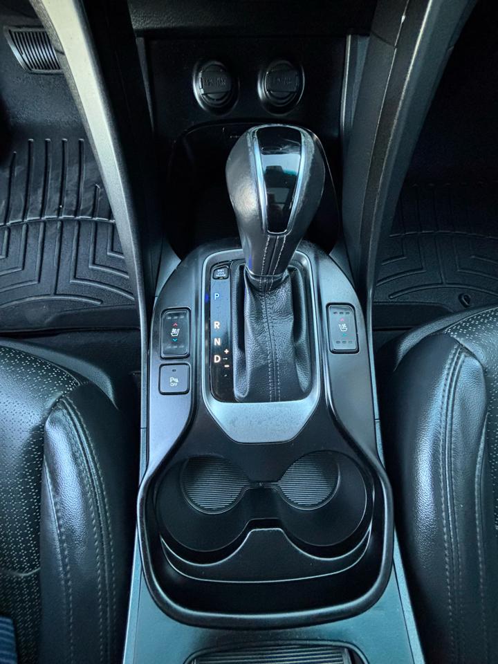 Hyundai Santa Fe Sport photo 17
