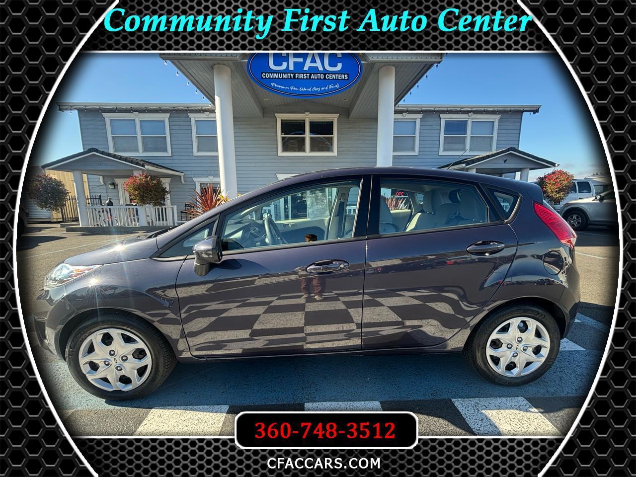 2012 Ford Fiesta SE Hatchback