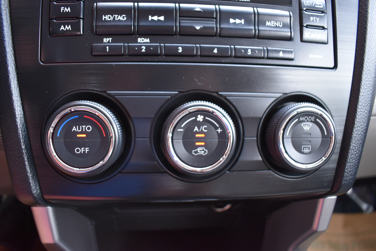 Subaru Forester 4dr Auto 2.5i Limited PZEV 2014