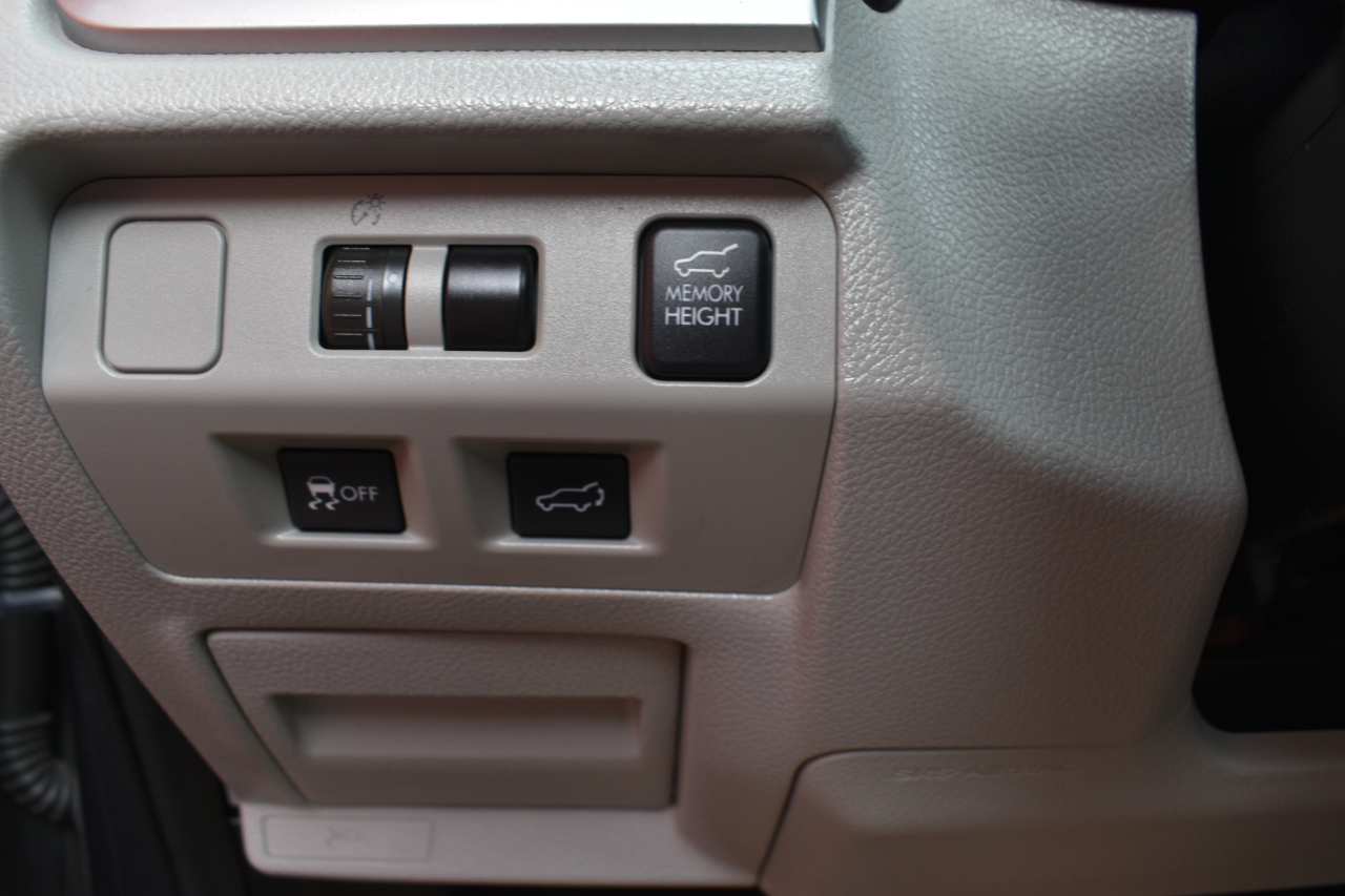 Subaru Forester 4dr Auto 2.5i Limited PZEV 2014