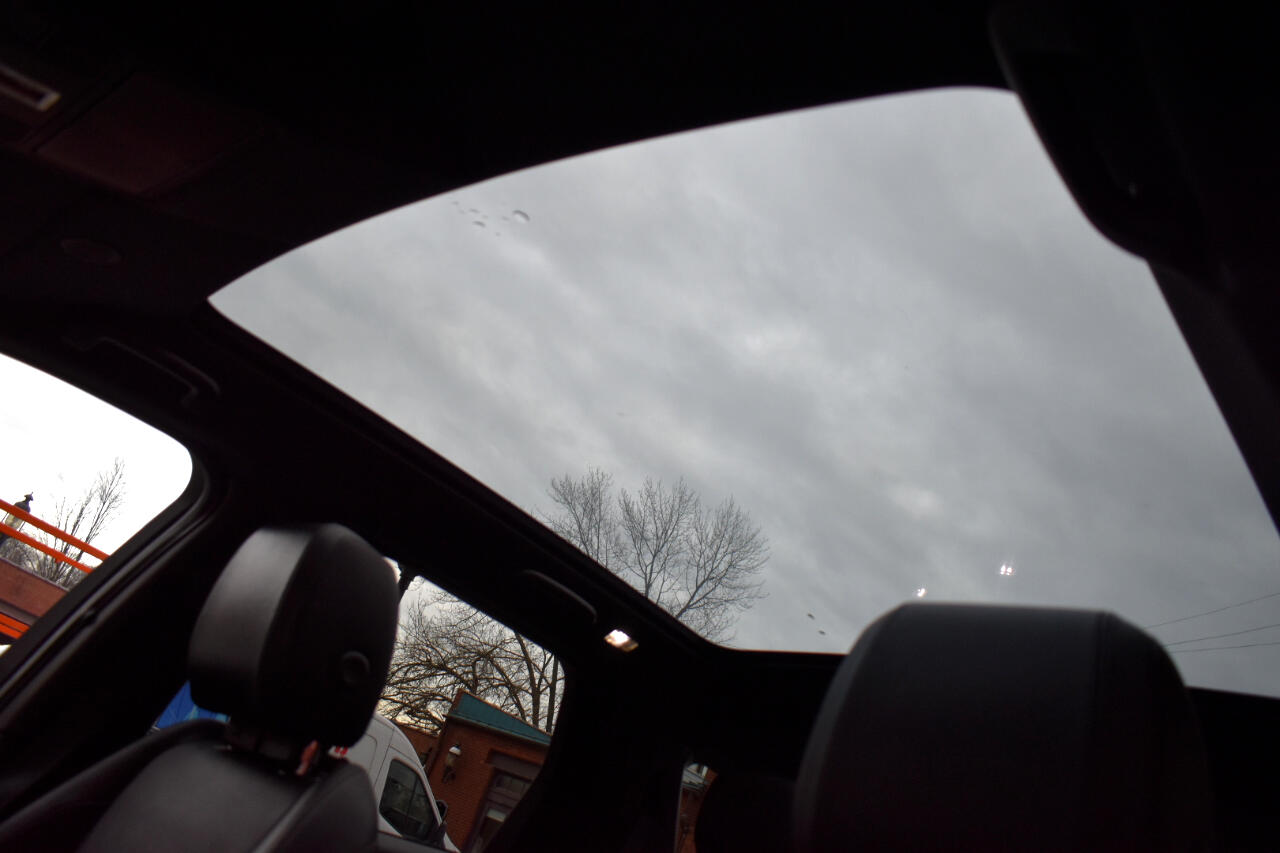 Land Rover Discovery Sport SE 4WD 2021