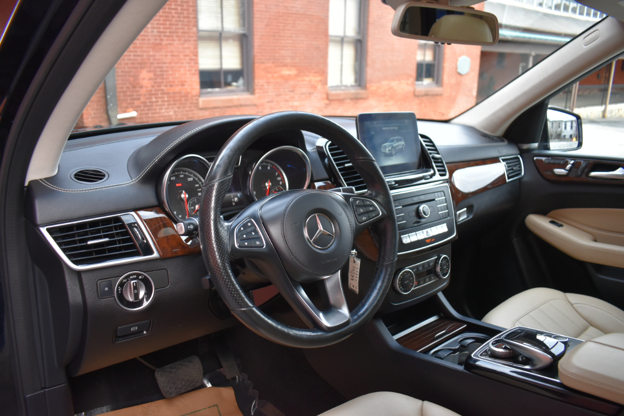 Mercedes-Benz GLS GLS 450 4MATIC SUV 2019