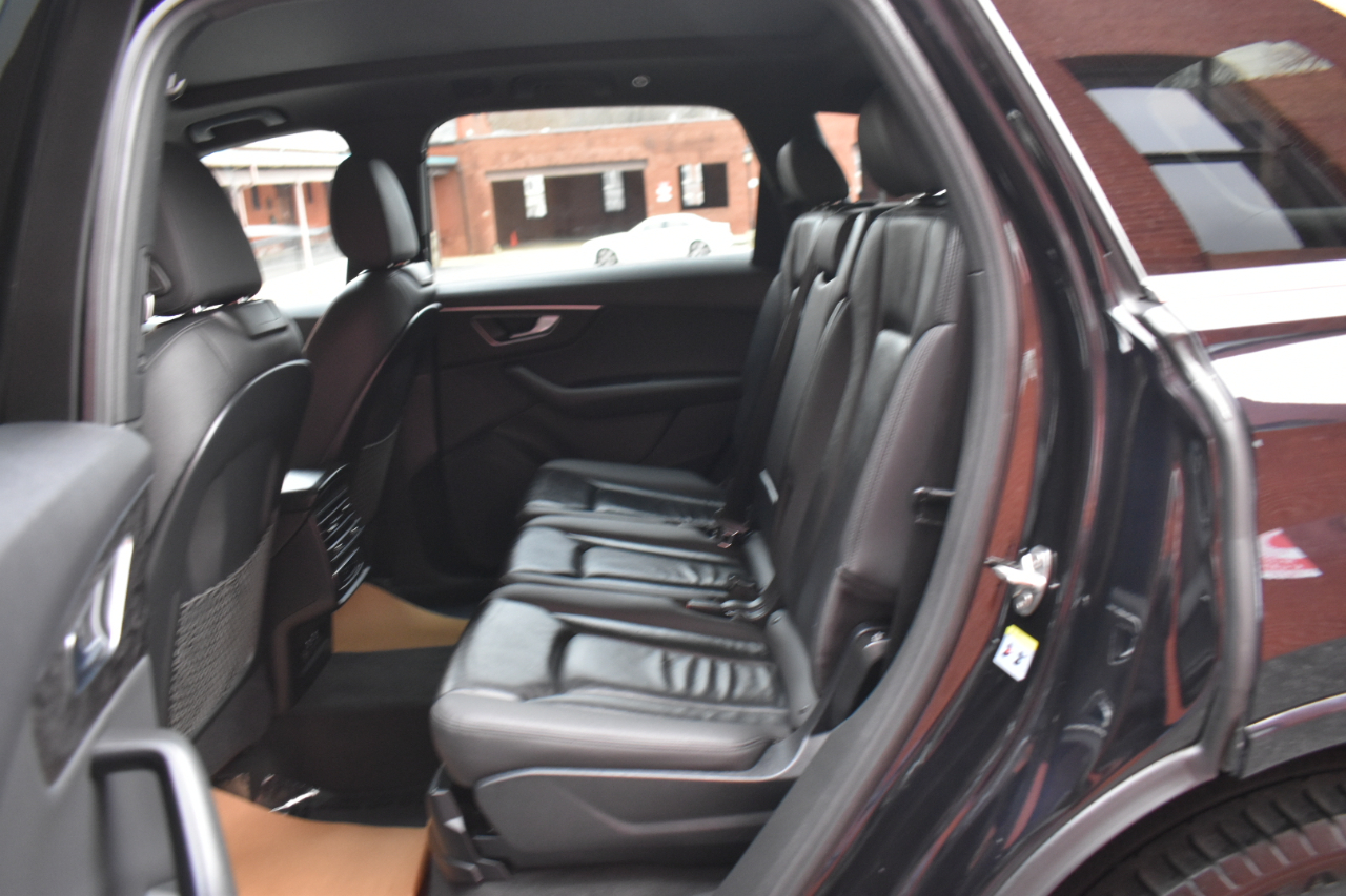 Audi Q7 Premium 55 TFSI quattro 2021