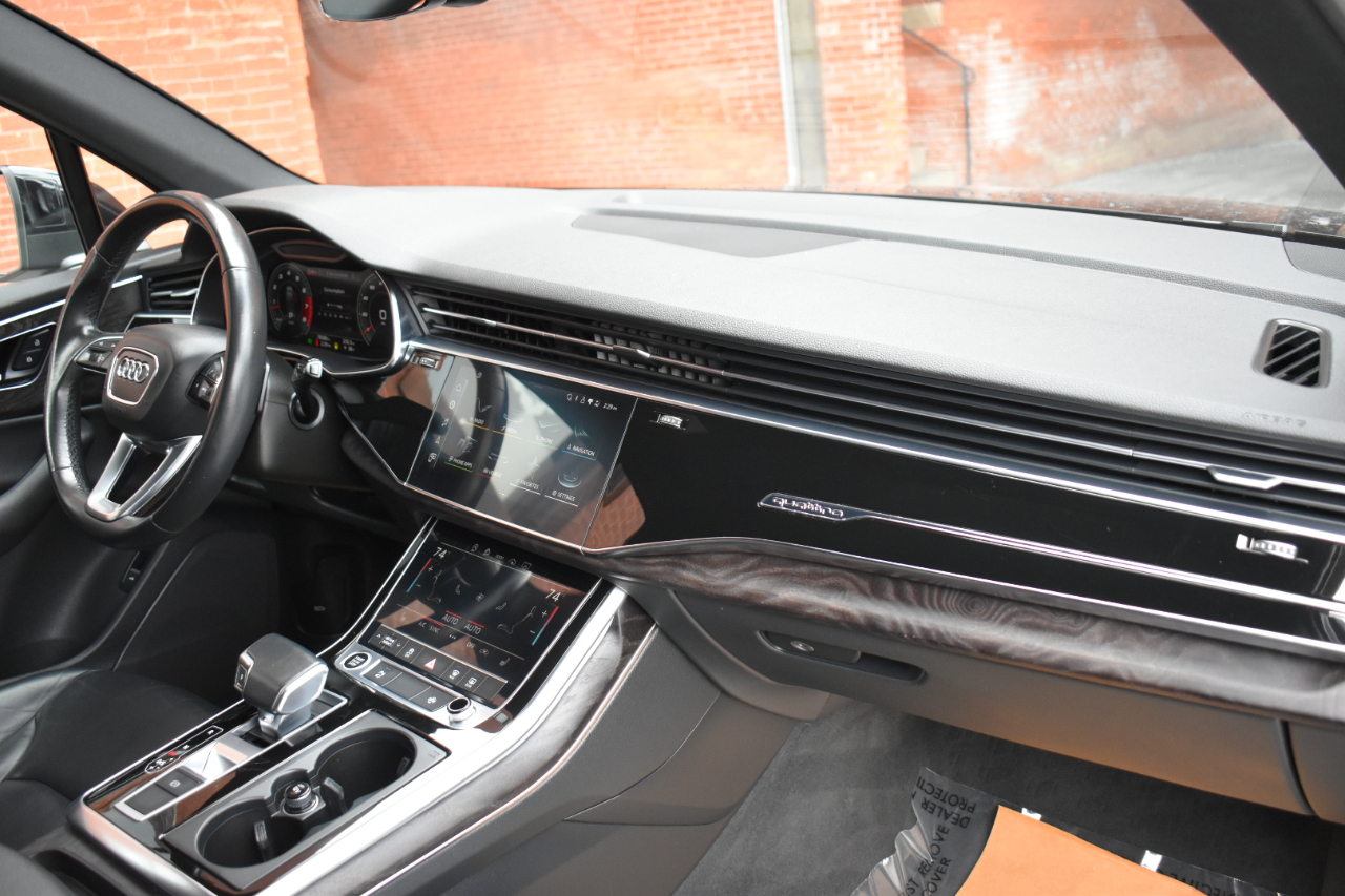 Audi Q7 Premium 55 TFSI quattro 2021