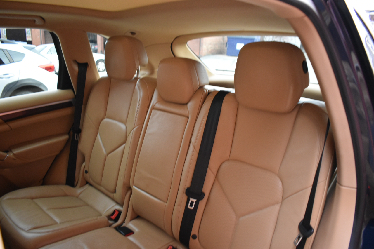 Porsche Cayenne AWD 4dr S 2014