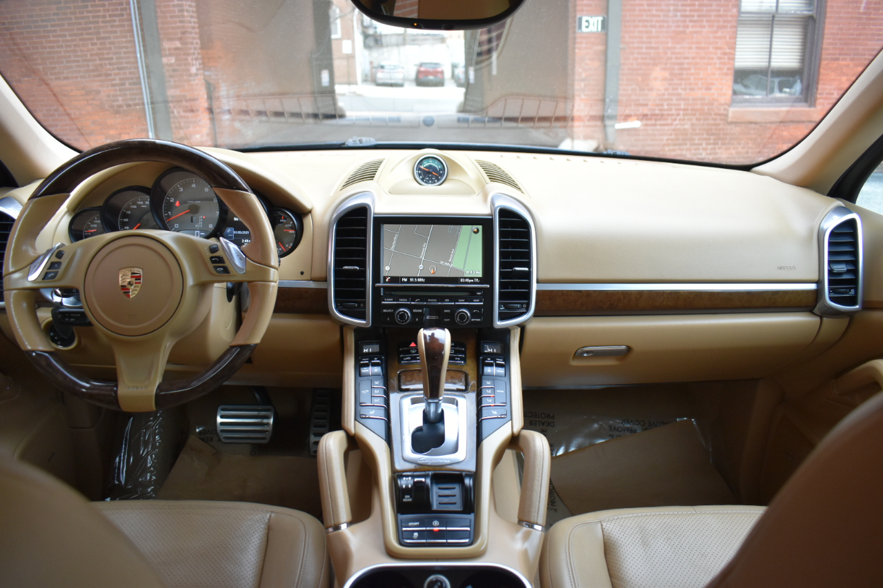 Porsche Cayenne AWD 4dr S 2014