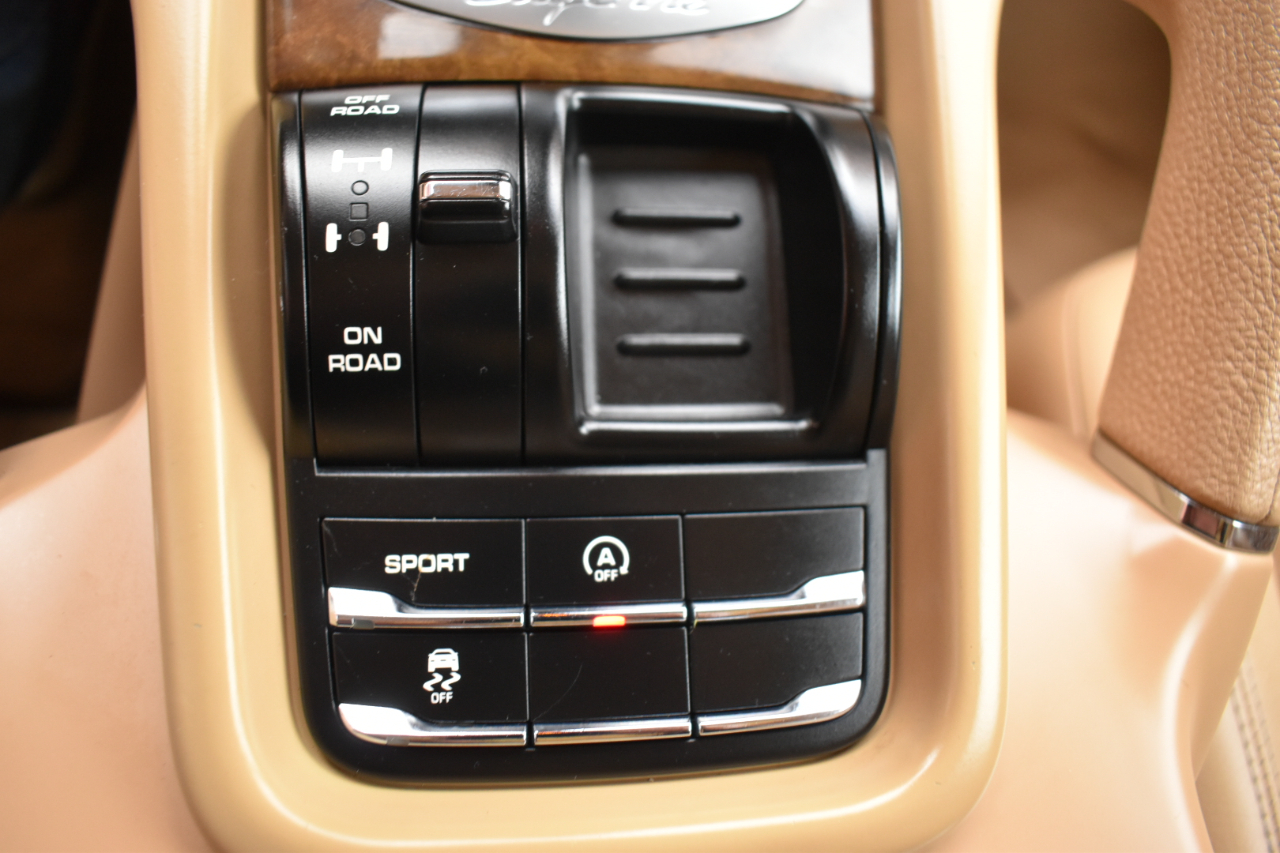 Porsche Cayenne AWD 4dr S 2014