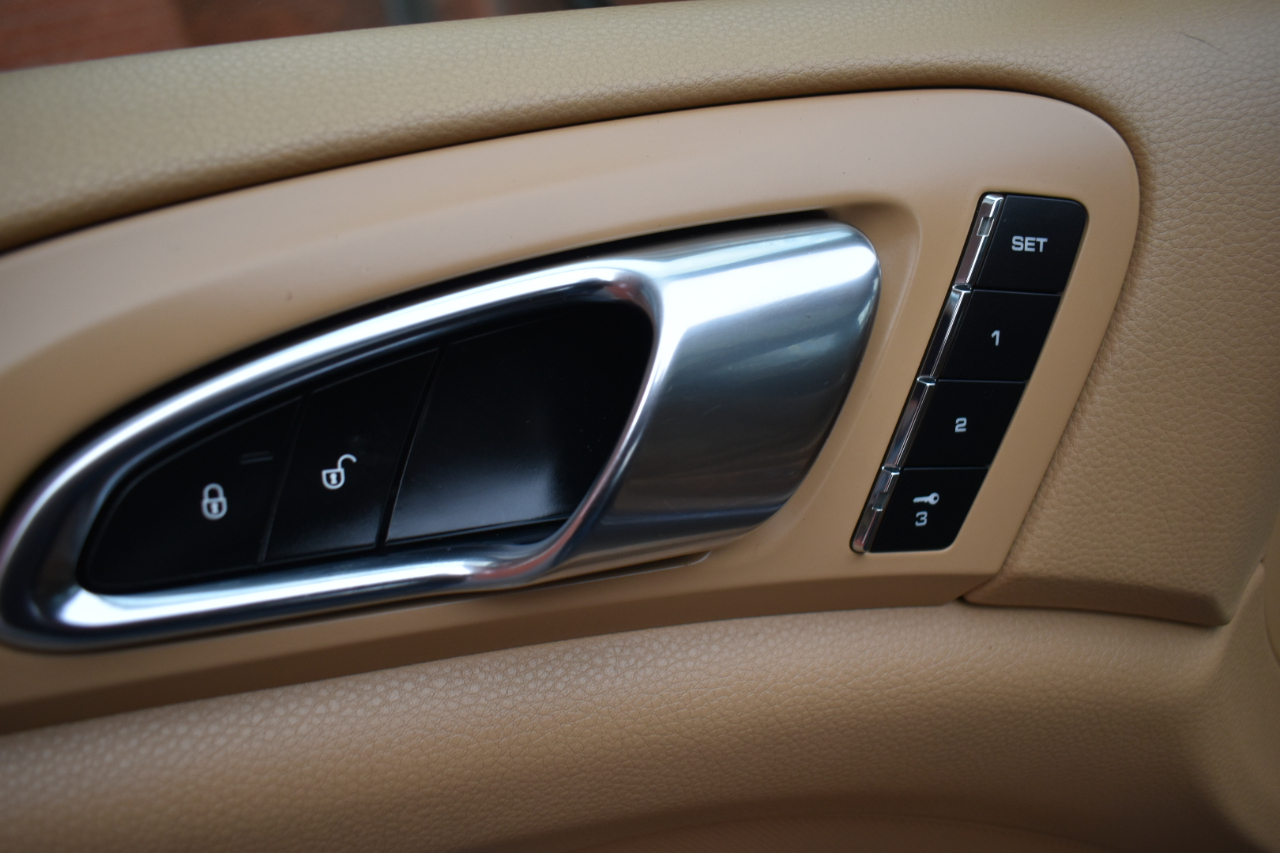 Porsche Cayenne AWD 4dr S 2014