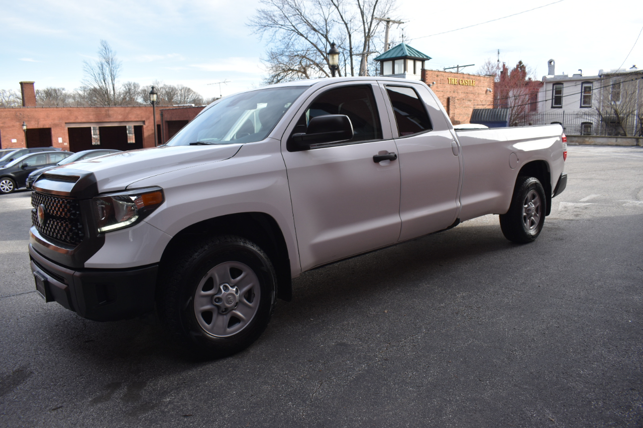 Toyota Tundra 2WD SR5 Double Cab 8.1' Bed 5.7L (Natl) 2020