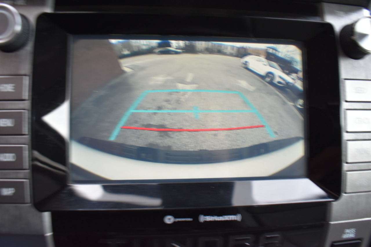 Toyota Tundra 2WD SR5 Double Cab 8.1' Bed 5.7L (Natl) 2020