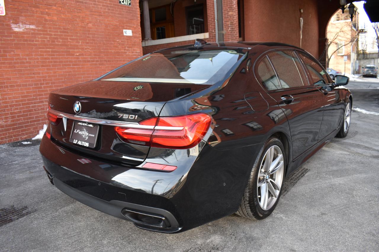 BMW 7 Series 4dr Sdn 750i xDrive AWD 2016