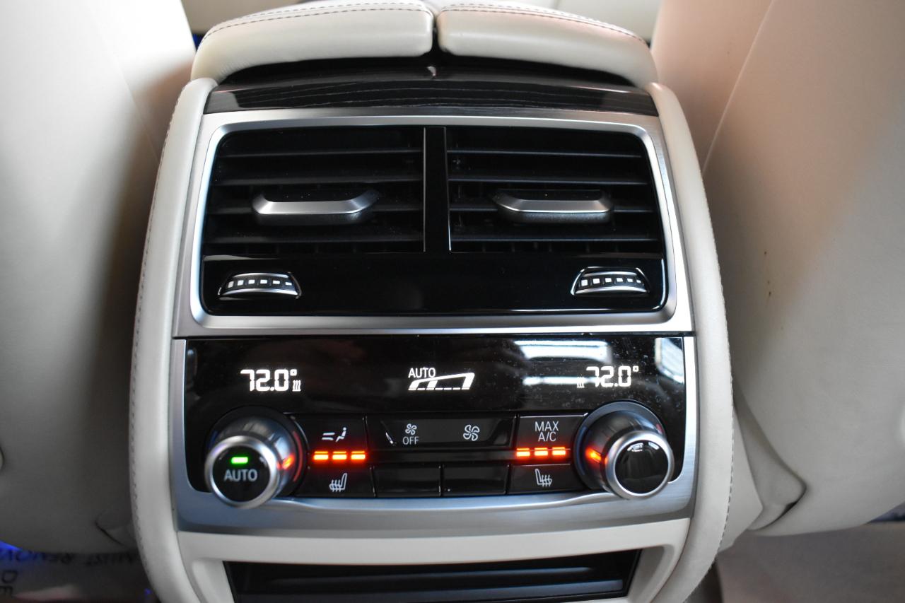 BMW 7 Series 4dr Sdn 750i xDrive AWD 2016